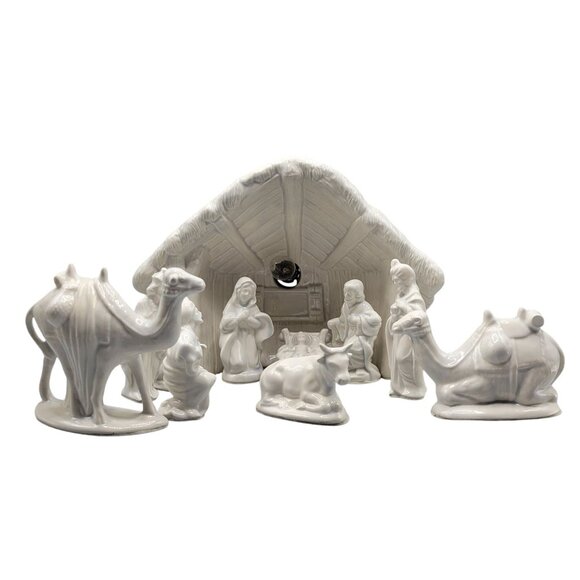 Vintage Ceramic Nativity Scene Set With Light Up Manger & Figurines Christmas - Picture 3 of 12